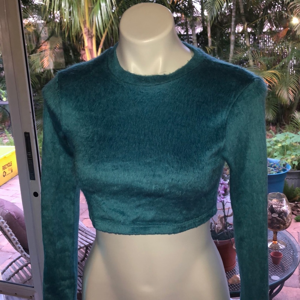 Teal Short waist sweater